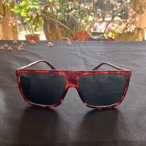 Tortoise Shell Square Sunglasses